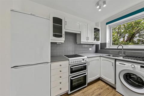 1 bedroom apartment for sale, Hampton Road, Teddington