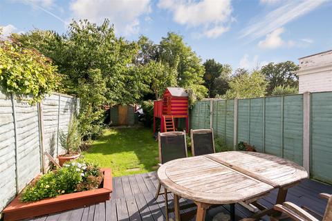 3 bedroom house for sale, St. Marys Avenue, Teddington