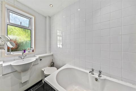 3 bedroom house for sale, St. Marys Avenue, Teddington