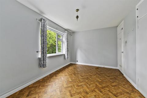 2 bedroom apartment for sale, Fairfax Road, Teddington