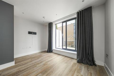 1 bedroom apartment for sale, Forsyth House, Lower Richmond Road, Richmond