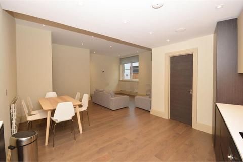 3, Merevale House Parkshot, Richmond, TW9 2RG