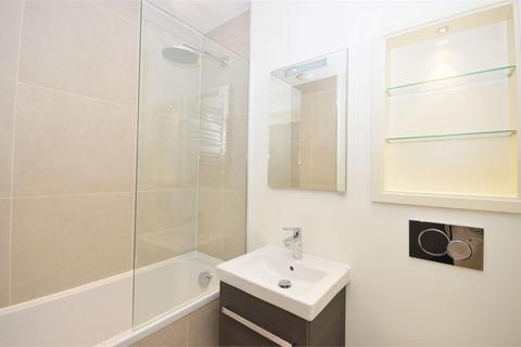 3, Merevale House Parkshot, Richmond, TW9 2RG