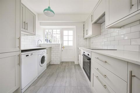 62 Richmond Hill Court, Richmond, TW10 6BE
