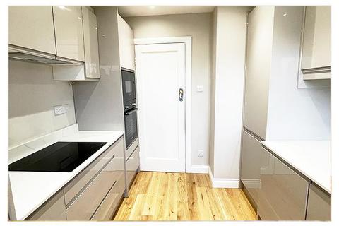 68 Richmond Hill Court, Richmond, TW10 6BE