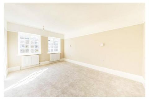 68 Richmond Hill Court, Richmond, TW10 6BE