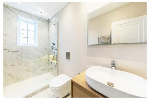 68 Richmond Hill Court, Richmond, TW10 6BE
