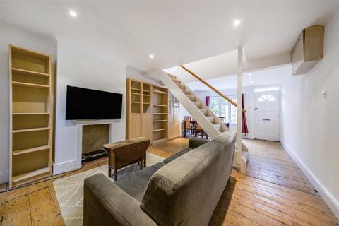 4 Trinity Cottages, Richmond, TW9 2LA