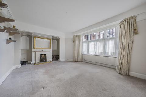 14 The Gateways, Richmond, TW9 2RB