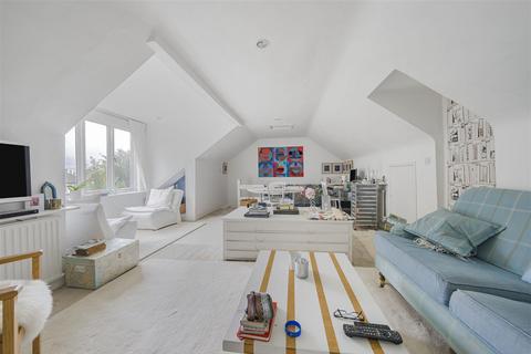 5 bedroom house for sale, Observatory Road, East Sheen