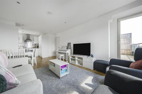 54 Garden Road, Richmond, TW9 4NR