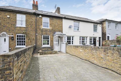 3 bedroom terraced house for sale, Petersham Road, Richmond