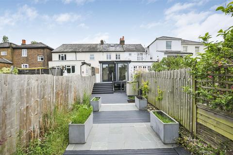 3 bedroom terraced house for sale, Petersham Road, Richmond