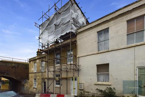 3 bedroom terraced house for sale, Oak Street, Bath BA2