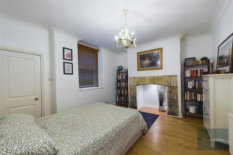 2 bedroom apartment for sale, Lower Oldfield Park, Bath BA2