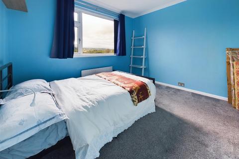 12 Naishcombe Hill, Wick, Bristol, BS30 5QW