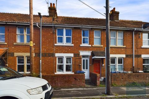 2 bedroom terraced house for sale, Dursley Road, Trowbridge BA14