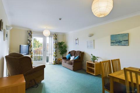 2 bedroom apartment for sale, Florence Court, Trowbridge BA14