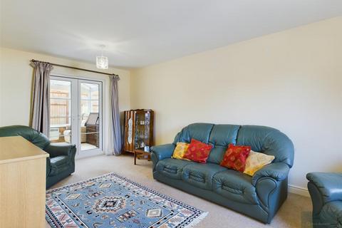 18 Lotmead, Staverton, Trowbridge, BA14 6FD