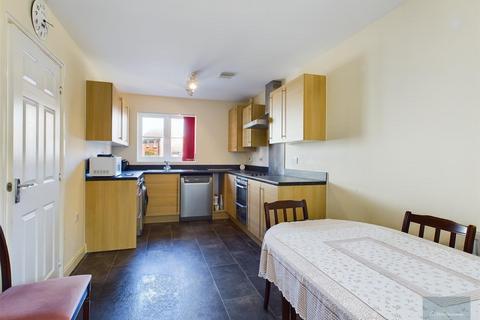 18 Lotmead, Staverton, Trowbridge, BA14 6FD