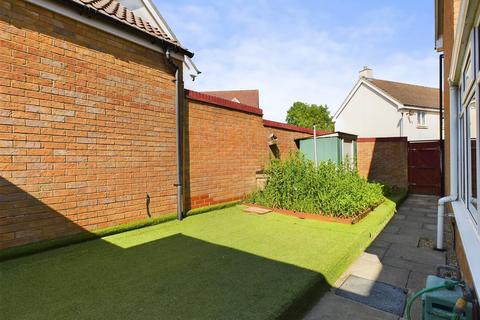 18 Lotmead, Staverton, Trowbridge, BA14 6FD
