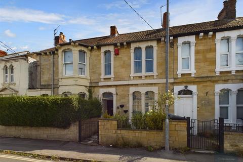 2 bedroom terraced house for sale, Gloucester Road, Trowbridge BA14