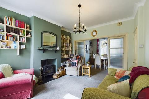 47 Gloucester Road, Trowbridge, BA14 0AB