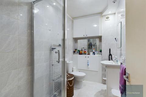 Flat 2, 53 Dursley Road, Trowbridge, BA14 0NW
