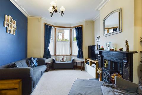 3 bedroom terraced house for sale, Innox Road, Trowbridge BA14