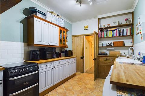 3 bedroom terraced house for sale, Innox Road, Trowbridge BA14