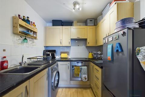 1 bedroom apartment for sale, Blease Close, Trowbridge BA14