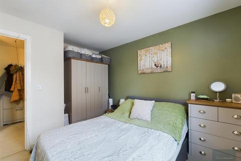46 Blease Close, Staverton, Trowbridge, BA14 8WD