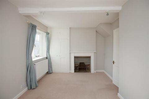 2 bedroom cottage for sale, Mill Road, Salisbury