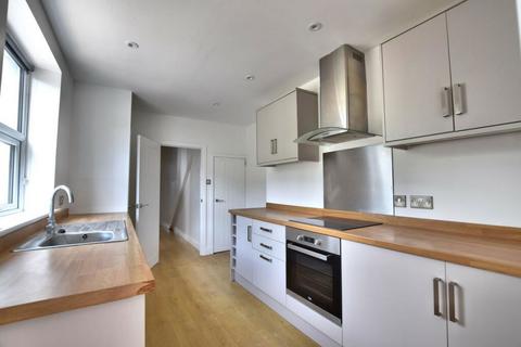 1 bedroom flat for sale, Hughenden Road, Hastings, East Sussex, TN34 3TG