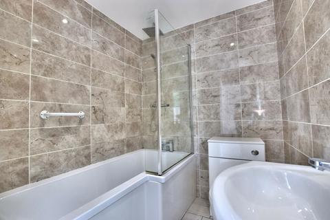 1 bedroom flat for sale, Hughenden Road, Hastings, East Sussex, TN34 3TG