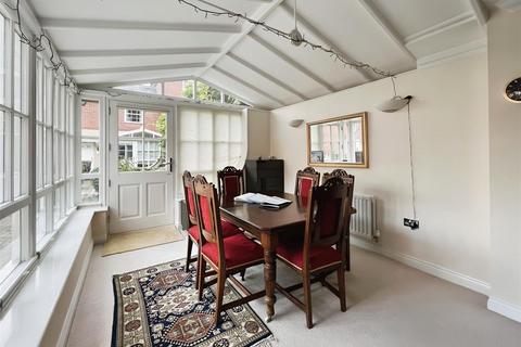 2 bedroom end of terrace house for sale, John Cullis Gardens, Leamington Spa