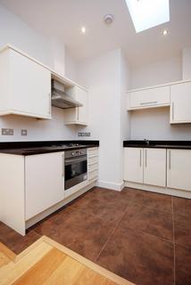 1 bedroom flat to rent, Chiswick High Road, Chiswick, London, W4