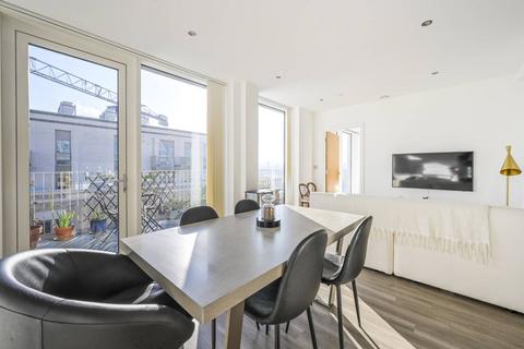 1 bedroom flat for sale, Wray Avenue, Royal Docks, London, E16