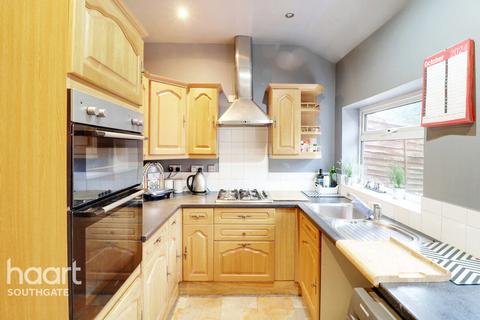 3 bedroom end of terrace house for sale, Ladbroke Road, London