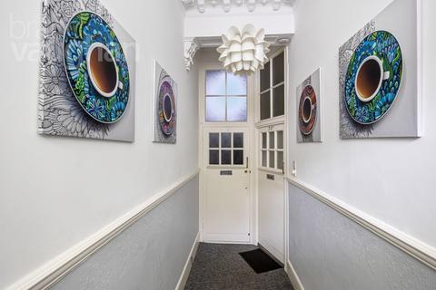 3 bedroom flat for sale, Eaton Place, Brighton, BN2