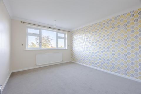 1 Caistor Avenue, Scunthorpe, DN16 3QZ