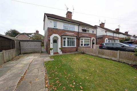 3 bedroom semi-detached house for sale, Hassall Road, Sandbach