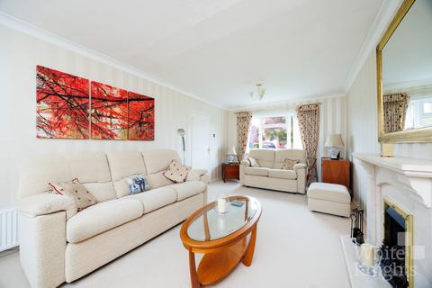 35 Campbell Road, Woodley, Reading, RG5 3NB