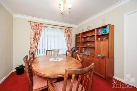 35 Campbell Road, Woodley, Reading, RG5 3NB