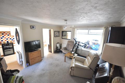 2 bedroom end of terrace house for sale, Bellver, Toothill, Swindon, Wiltshire, SN5