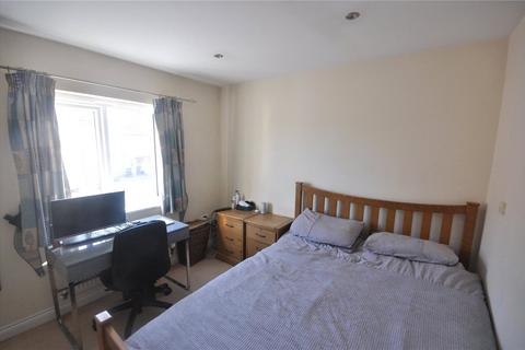 2 bedroom terraced house for sale, Stackpole Crescent, Swindon, SN25