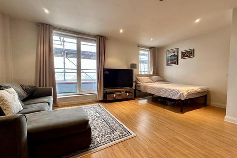 1 bedroom apartment for sale, Taylorson Street South, Salford