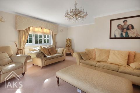 135 Manor Road, Derby, DE23 6BU