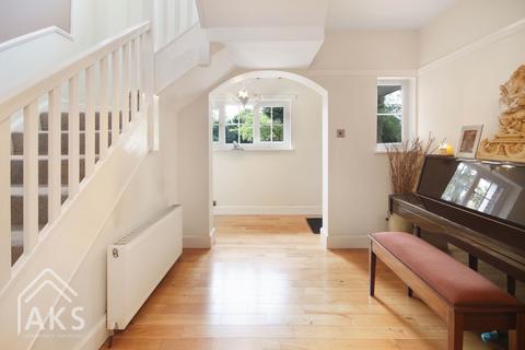 135 Manor Road, Derby, DE23 6BU