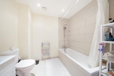 1 bedroom flat to rent, Cotton's Gardens, Shoreditch